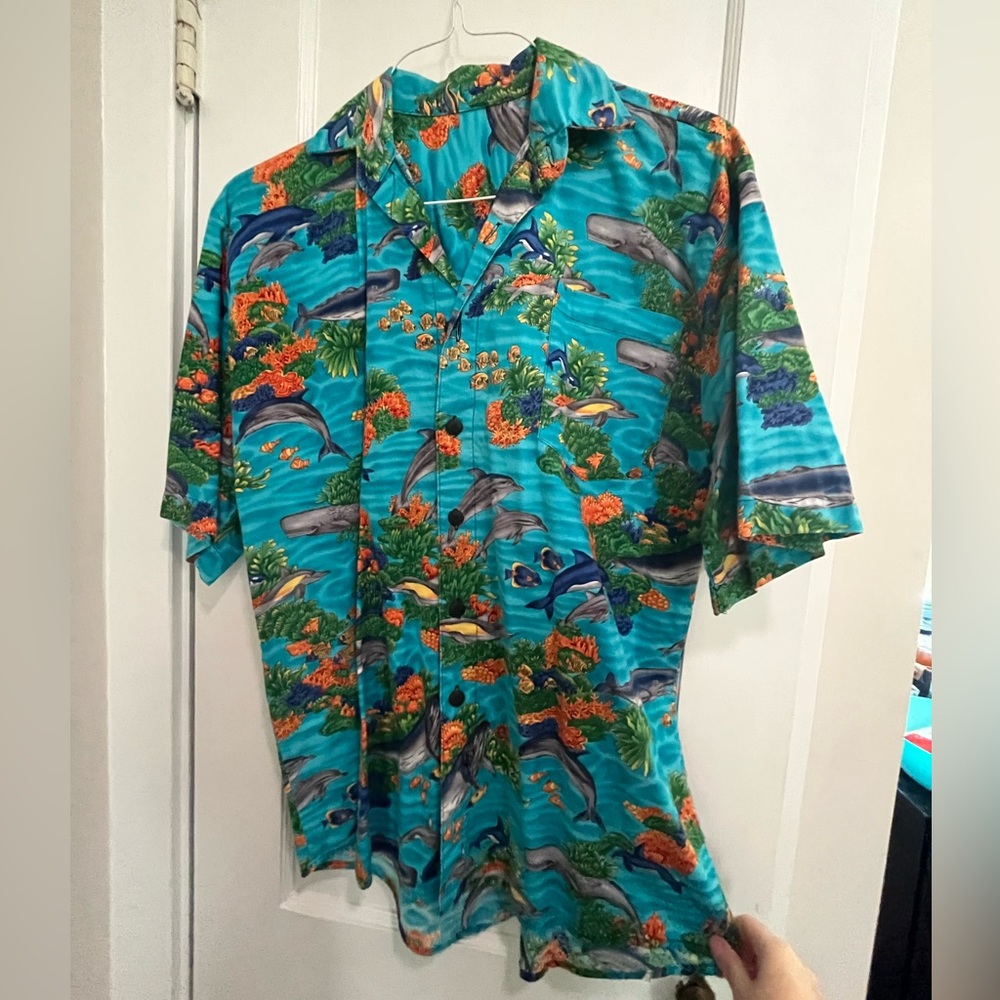 Hawaiian shirt w dolphins ocean themed oversized